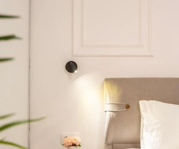 Glamorous Modern In The Hearth Of Appartamento *
